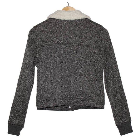 Women's Abercrombie & Fitch Gray Cream Sherpa Button Down Jacket Coat Size XS - Picture 2 of 6